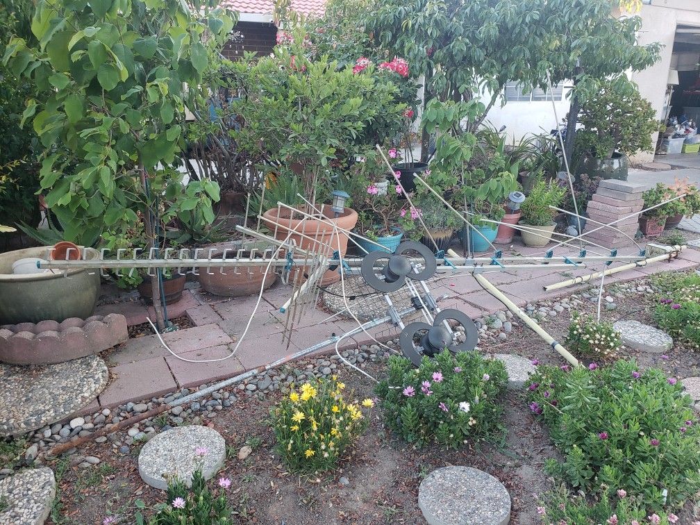 2 TV Antennas - 14 Ft & 6 Ft