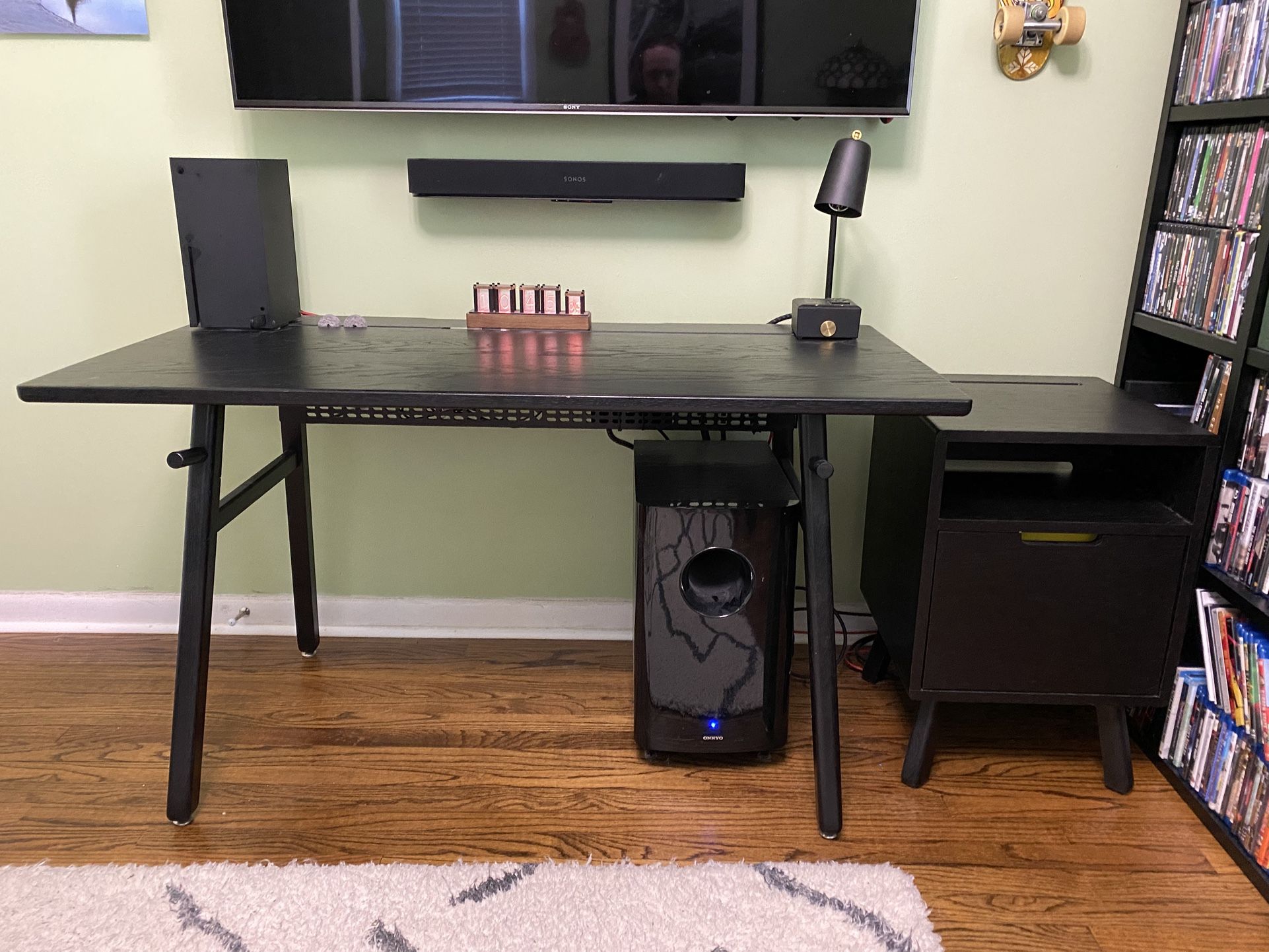 ARTIFOX desk + Side Cabinet + Chair