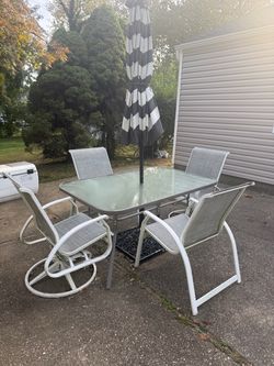 Patio table and chair