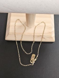 14k Gold Two Tone Necklace 18 Inch
