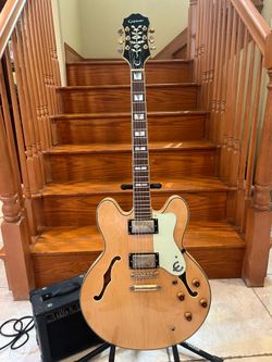 Epiphone Sheraton II Semi Hollow (Brand New) w/ Rogue Amp