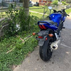 Suzuki 2007 SV650