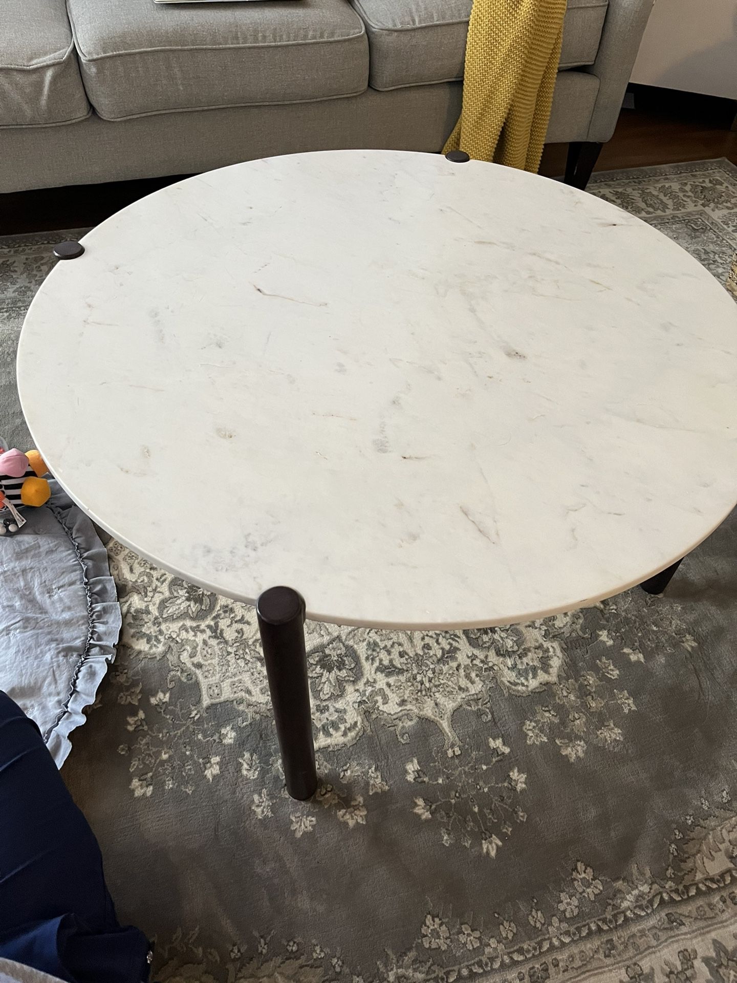 Pottery Barn Marble Top Round Coffee Table