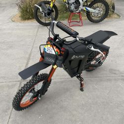 Tuttio Soleil01 - 2025