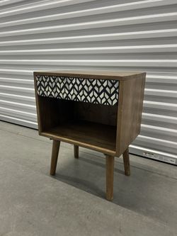 Luxury Nightstand Furniture 