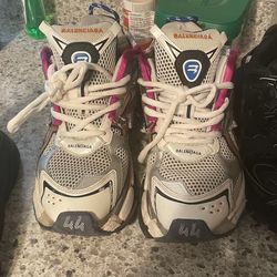 balenciaga multi color runners