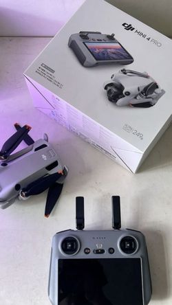 Drone With Camera Control 