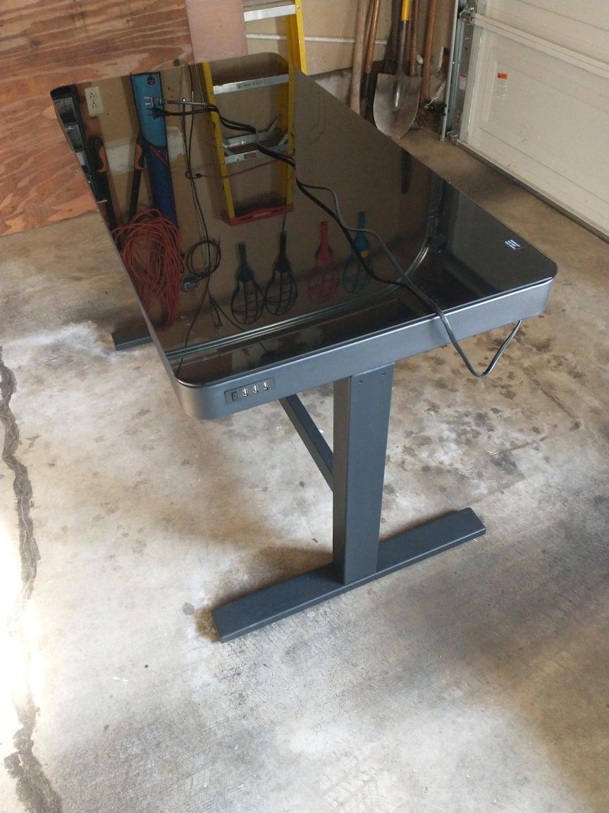 Height Adjustable Standing Desk