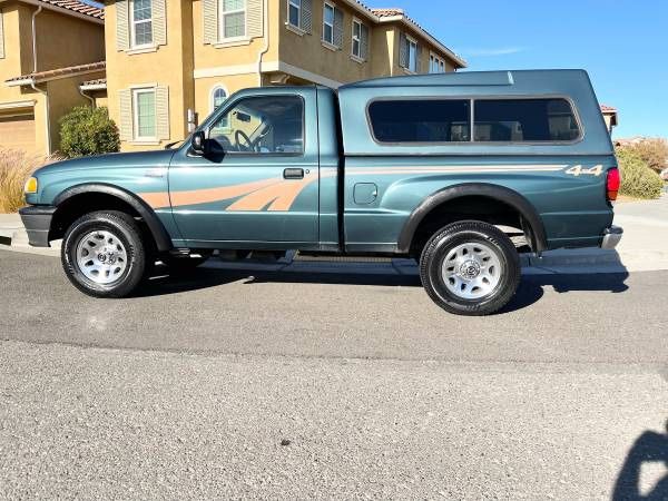 1999 Mazda b3000 5speed 4x4 w’camper smogged & registered ice cold ac - $4,900