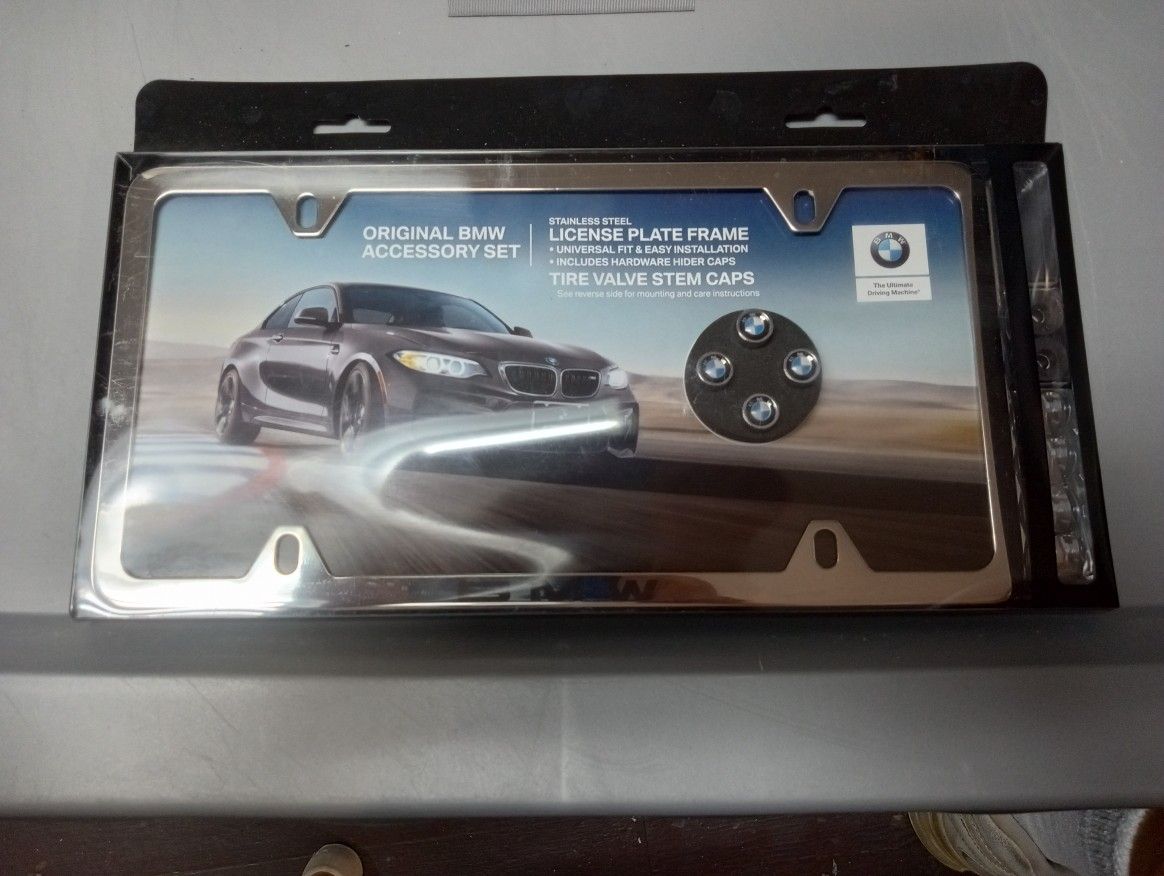 BMW LICENSE PLATE FRAME