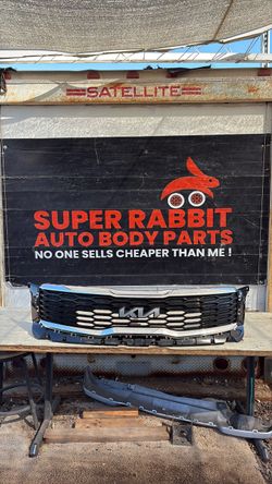 2020 Telluride Grille Chrome Nice OEM 2022