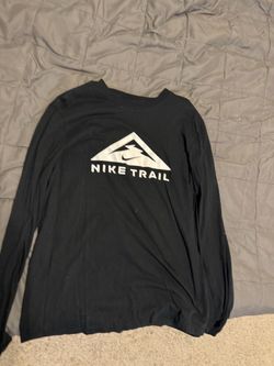 Men’s Nike long sleeve