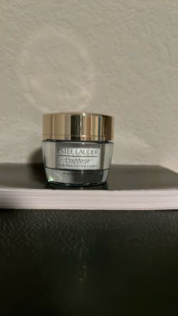 Este Lauder Daywear 24 Hr Moisture Cream New