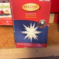 Illuminated Star/ New In Box.. 21 In Tall