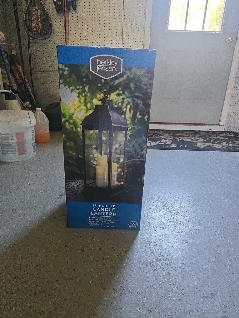 27" Indoor/outdoor Candle Lantern