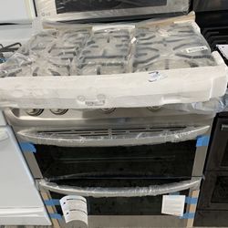 LG 30” Gas Stove In Stainless Steel New Open Box With Double Oven