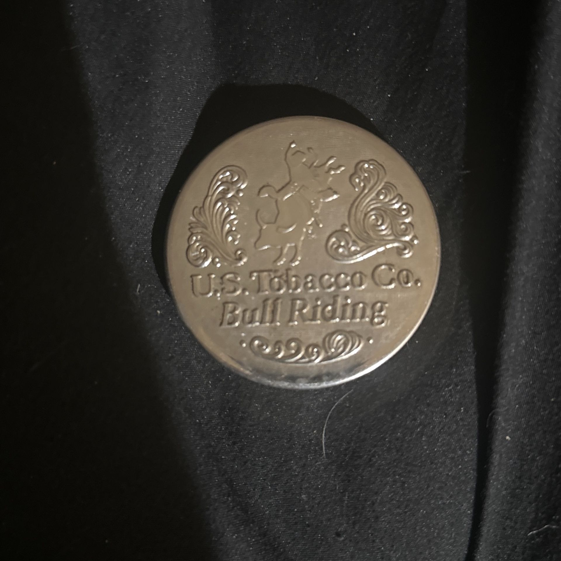 Silver Tobacco Can Lid