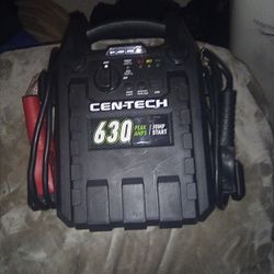 Cen-tech  630 Peak Amps Jump Start