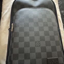 Lv Sling bag 