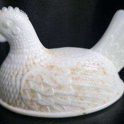 Vintage Hen On Nest Milk Glass (Top Only)