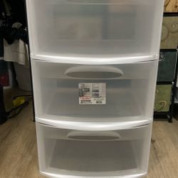 Sterilite Plastic Storage Bins (2)