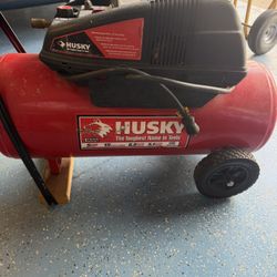 Husky Compressor 