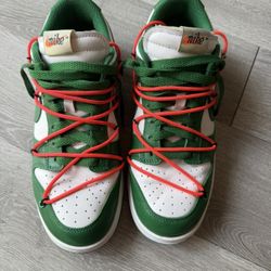Dunks For sale