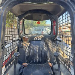 Bobcat S550 Wheeled Skid Loader