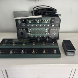 Kemper Profiler Power Head and Kemper Remote.