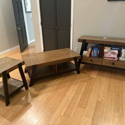 Set - Coffe Table / End Table / Console Table 