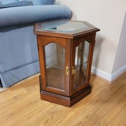 Vintage Wood & Glass Paneled Hexagonal Curio Cabinet/Side Table 