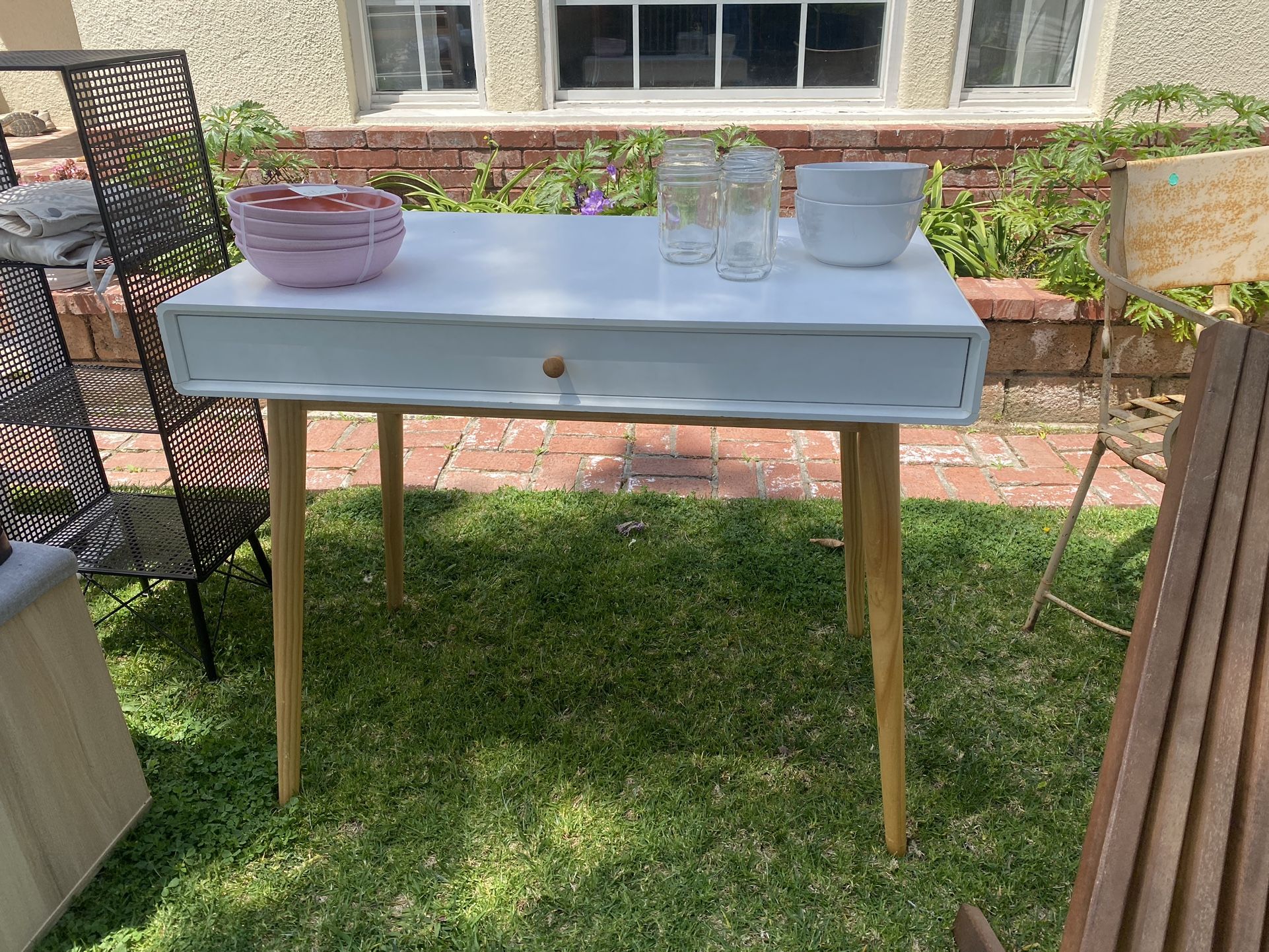 White Wood Writing Desk 