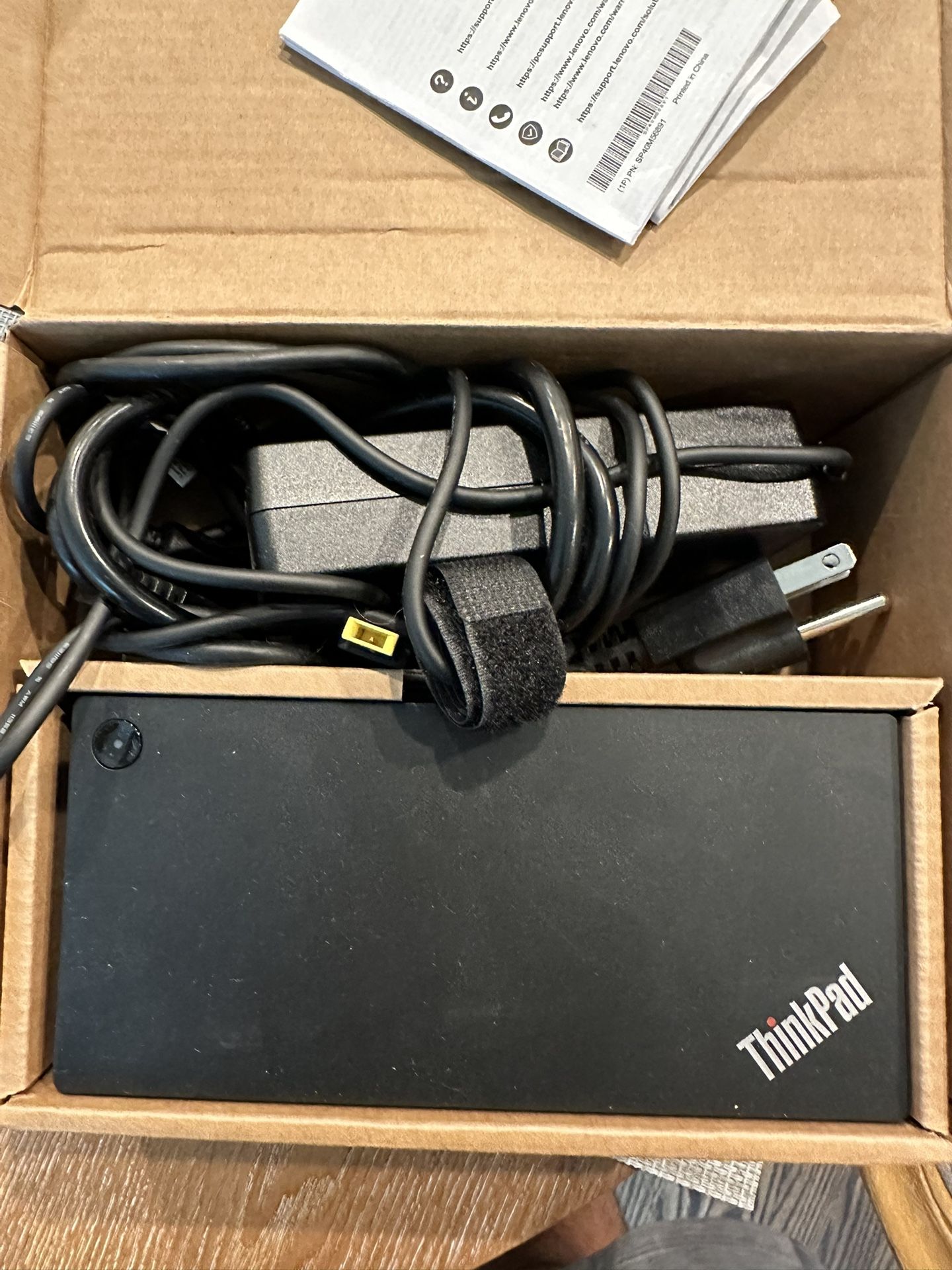 Lenovo ThinkPad Universal USB-C Dock 40AY0090