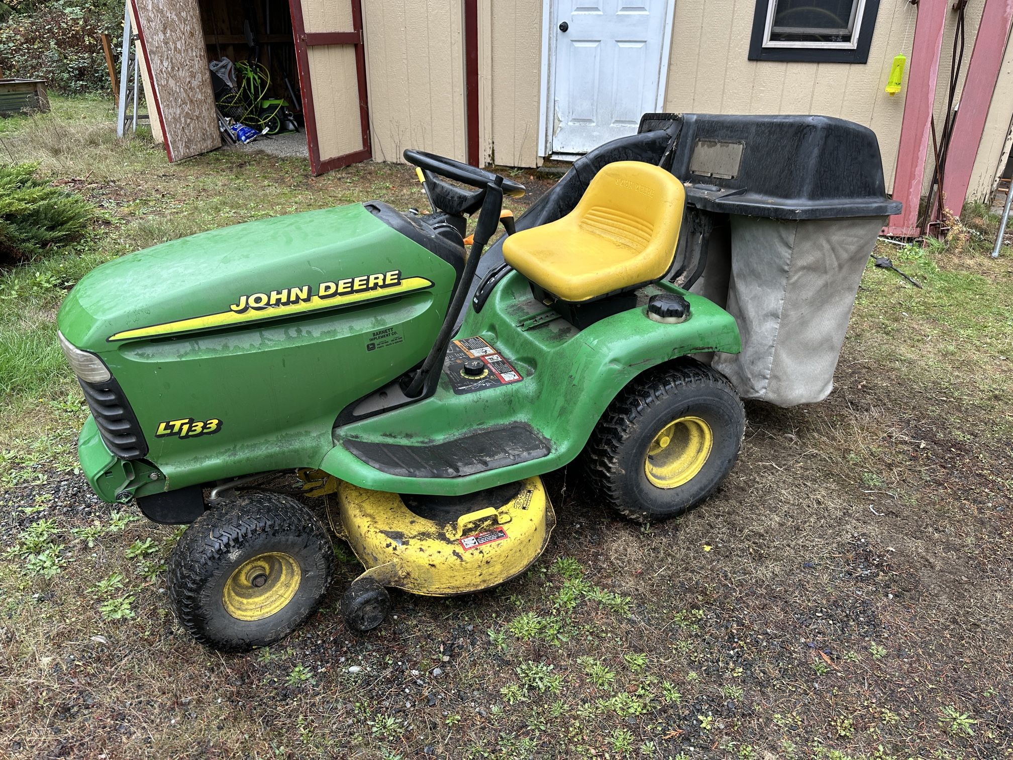 John Deere LT133 13 hp Mower