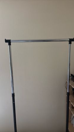 Clothing rack
