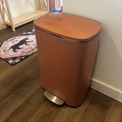 Pink 13.2 Gal Kitchen Trash Can