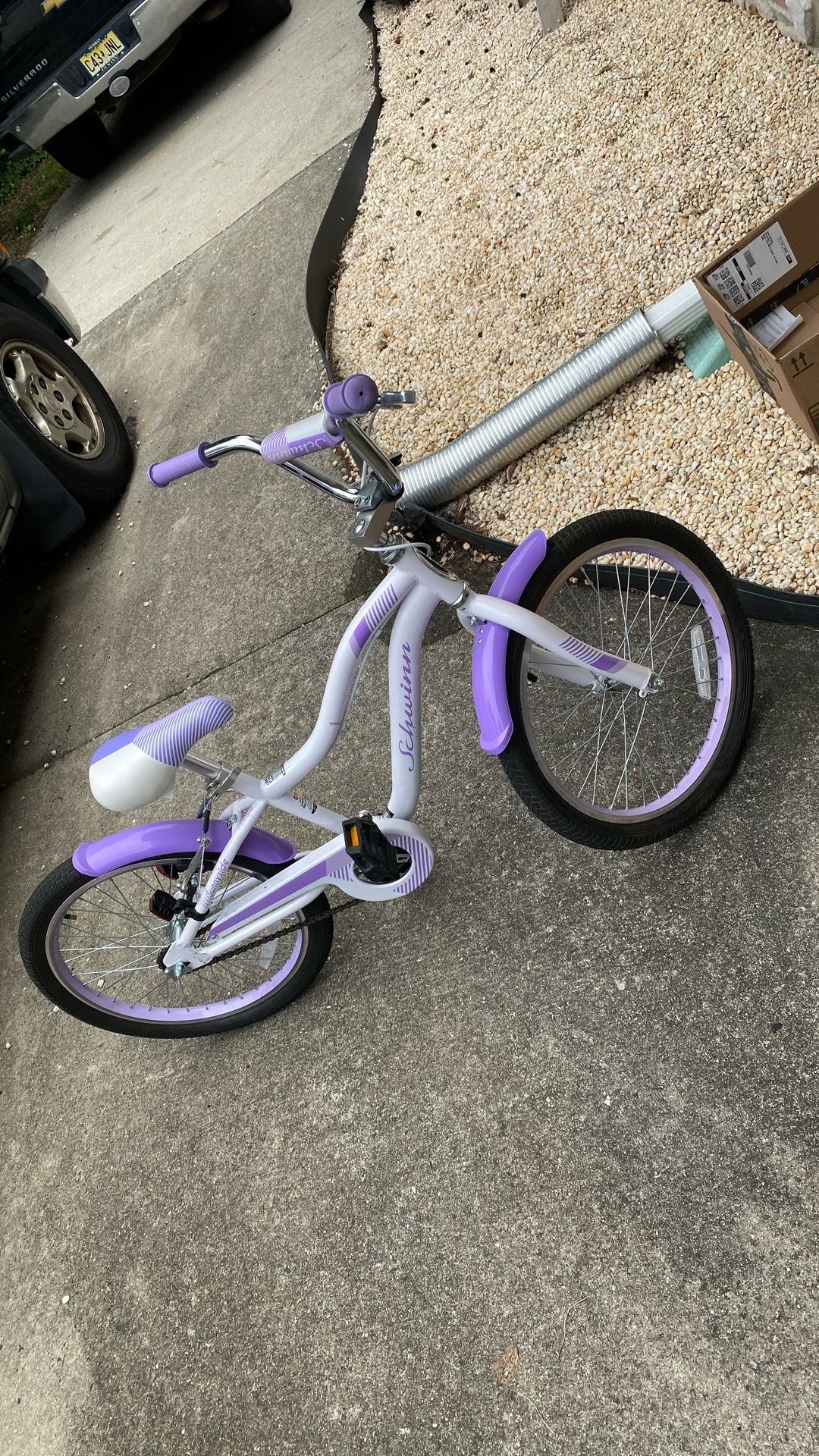 girl’s SCHWINN bike