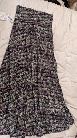 BRAND NEW LuLaRoe maxiskirt