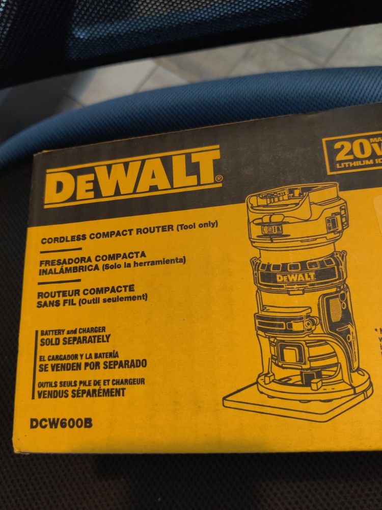 FIRM!! Brand New Sealed DeWalt XR Brushless Palm Router 