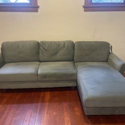 SMALL GREY SECTIONAL