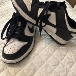 Nike Shoes Size 4 