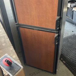 Rv Dometic Fridge