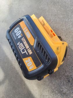 Replica dewalt compatible 20v/60v 12ah battery...$50 FIRM PRICE_PRECIO FIJO