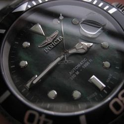 Swiss Made Invicta Pro Diver 4475 Coin-edge Black MOP 26 Jewel Watch 