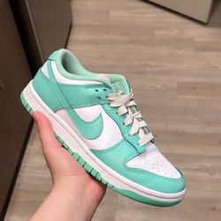 Nike “Green Glow” Dunks 