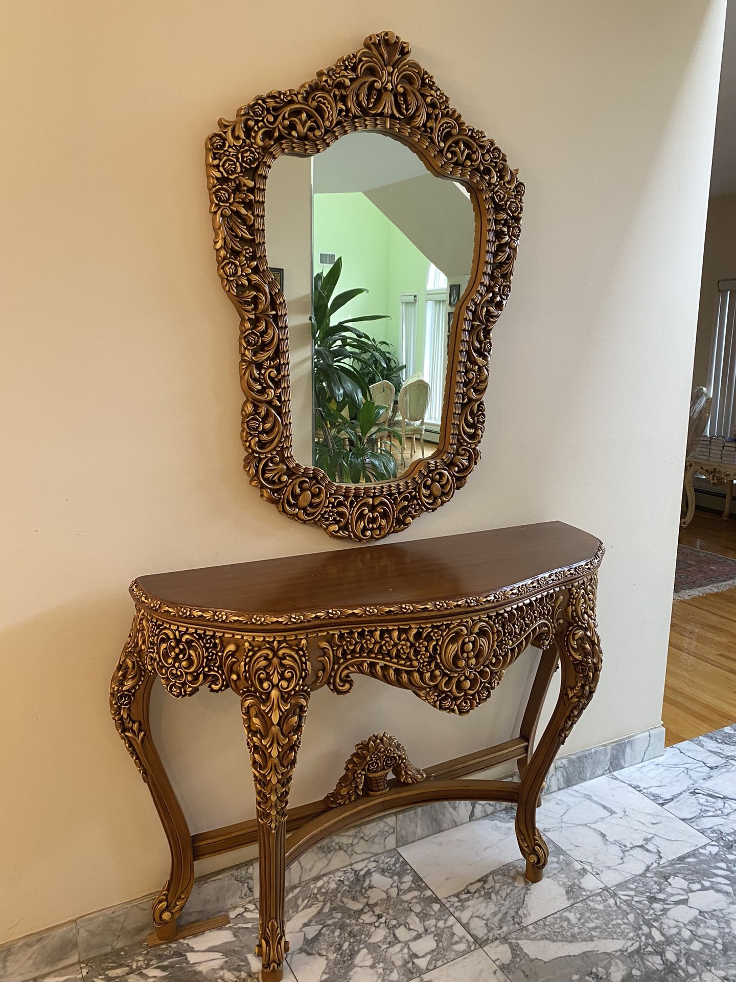 Hand-Carved Iranian Baroque-Style Gold Gilded Console Table & Wall Mirror Set — Ornate Entryway Statement Piece VERY HEAVY