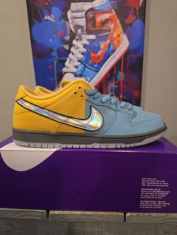 NIKE IR1888-700 Cyan Yellow Split Suede Iridescent Swoosh Dunk Low Skate Sneaker