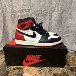 Jordan 1 Black Toe Size 10
