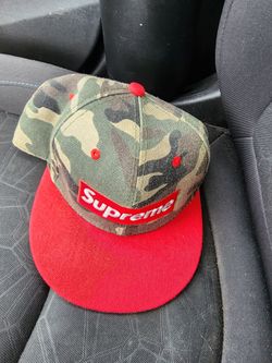 Supreme hat camouflage good condition