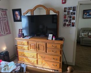 Dresser